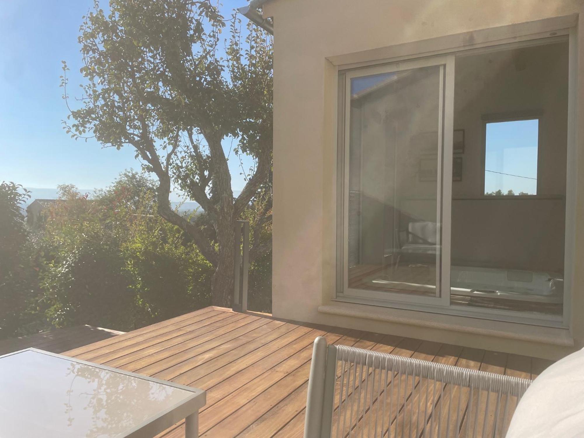 Logement Avec Jacuzzi Joucas Exterior foto